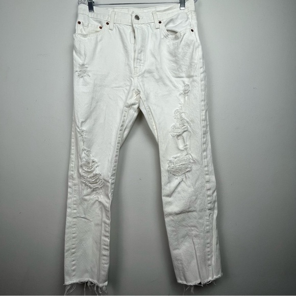 Levi's 501 White Jeans Straight Leg Distressed Button Fly‎ Size W 31 L30 EUC - Picture 1 of 9